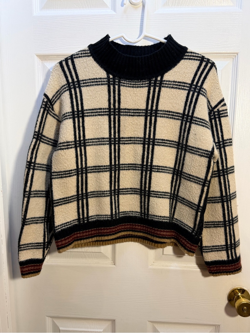 THML Cozy Plaid Crewneck Sweater in Cream and Black